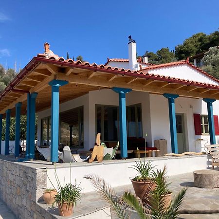 Vanua House Galatás 외부 사진
